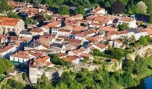 铜陵回乡建别墅为什么一定要选专业乡墅公司